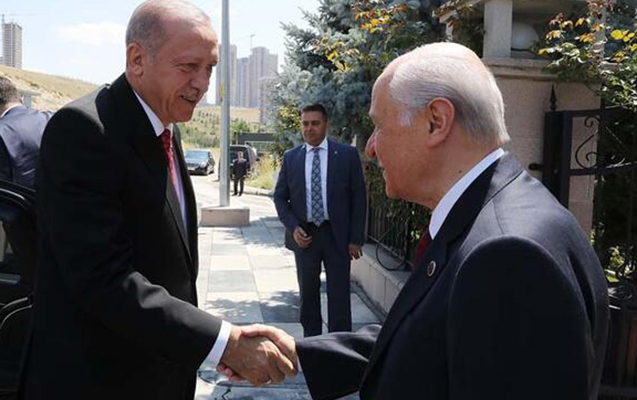 erdogan-baxcalinin-evinde-qonaq-oldu